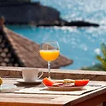 Treff Boutique Hotel 4*