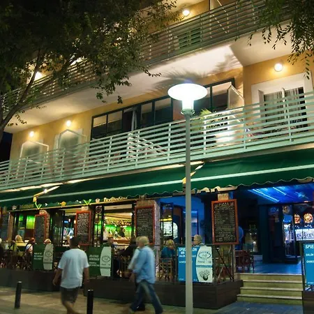 Treff Boutique 4* باغيرا