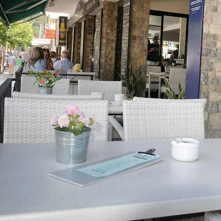Treff Boutique 4* باغيرا