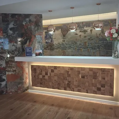 Hotel Treff Boutique