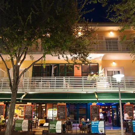 Hotel Treff Boutique 4*