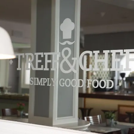 Hotel Treff Boutique 4*