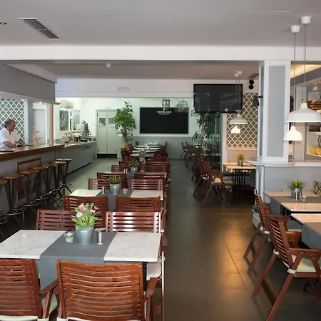 Treff Boutique باغيرا