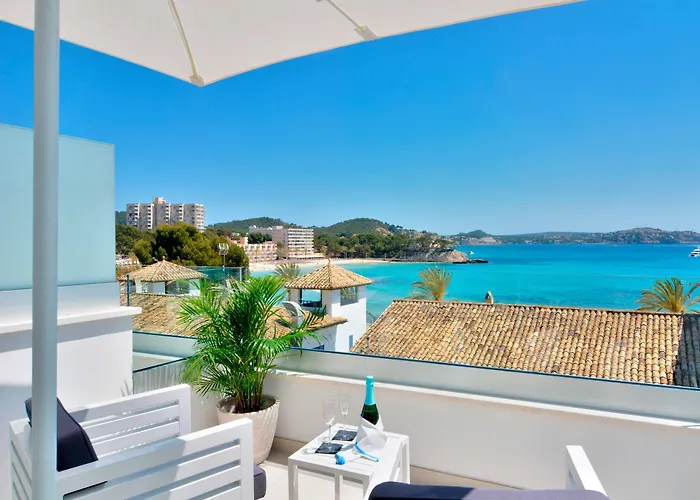 فندق Treff Boutique 4*