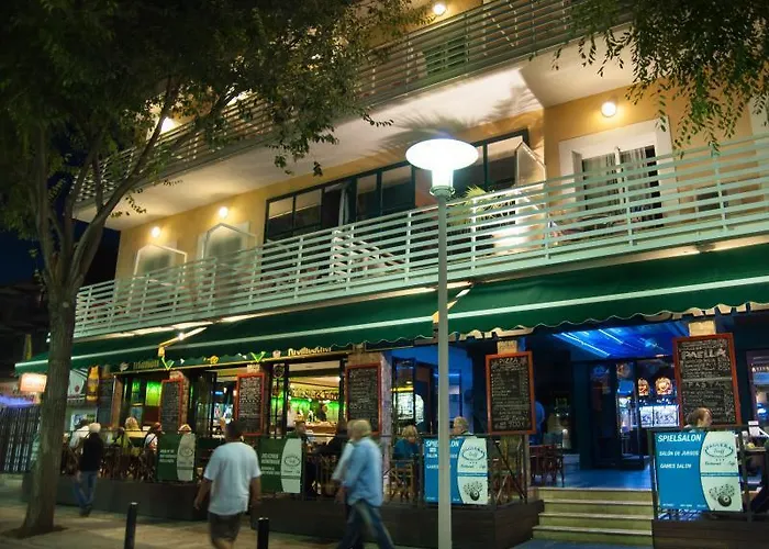 Treff Boutique 4* باغيرا