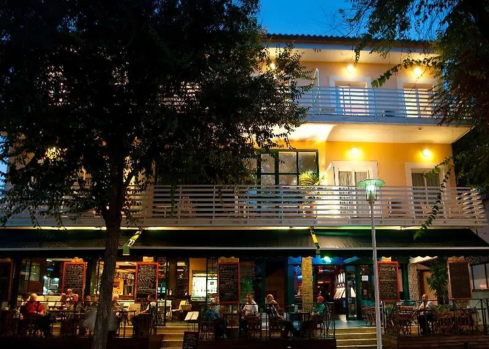 Treff Boutique فندق