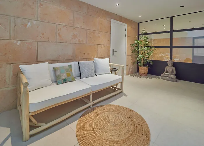 Treff Boutique 4* 帕格拉