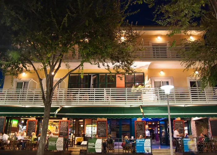 酒店 Treff Boutique 4*